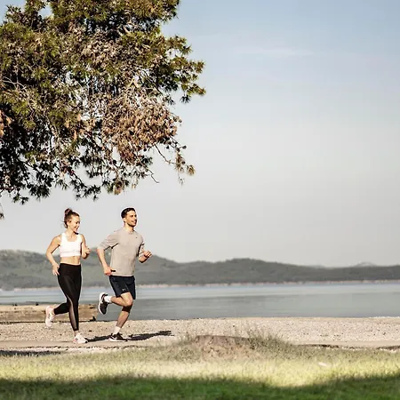 Falkensteiner Premium Mobile Homes And Vakantiepark Zadar