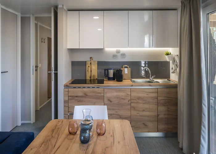 Falkensteiner Premium Mobile Homes And Vakantiepark Zadar