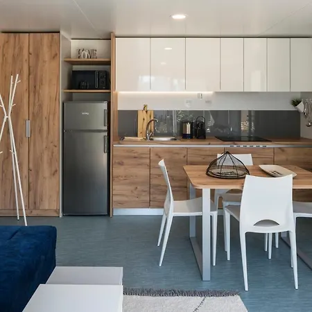 Falkensteiner Premium Mobile Homes And 홀리데이파크 자다르