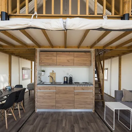 Falkensteiner Premium Mobile Homes And Village de vacances