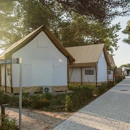 Holiday park Falkensteiner Premium Mobile Homes And Zadar