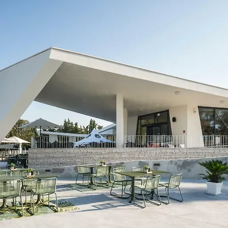 Falkensteiner Premium Mobile Homes And 假日公园