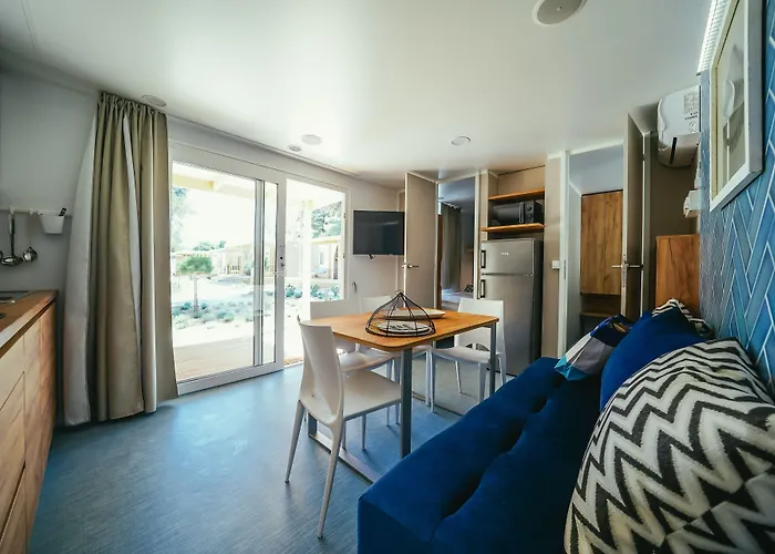 База відпочинку Falkensteiner Premium Mobile Homes And Задар