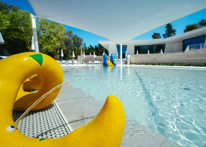 Falkensteiner Premium Mobile Homes And Zadar